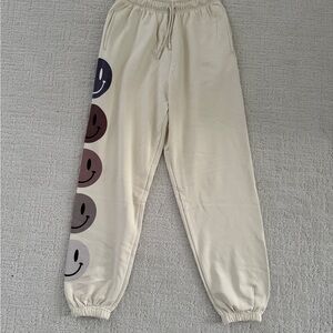 NWT Dreamy Sunday Women's Cream Smiley Joggers